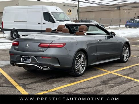 Used 2018 Mercedes-Benz E 400 4MATIC Cabriolet image 7