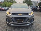 Used 2022 Chevrolet Trax LT w/ Driver Confidence Package image 3