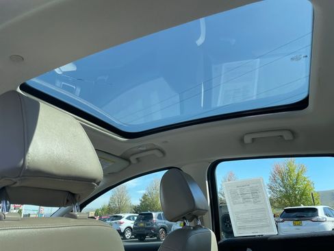 Used 2014 Ford C-MAX SEL w/ Equipment Group 302A FWD image 18
