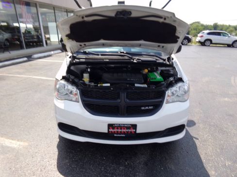 Used 2013 RAM C/V Tradesman FWD image 35