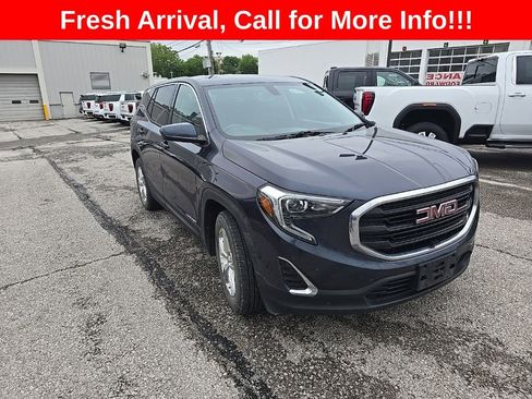 Used 2019 GMC Terrain SLE FWD image 1