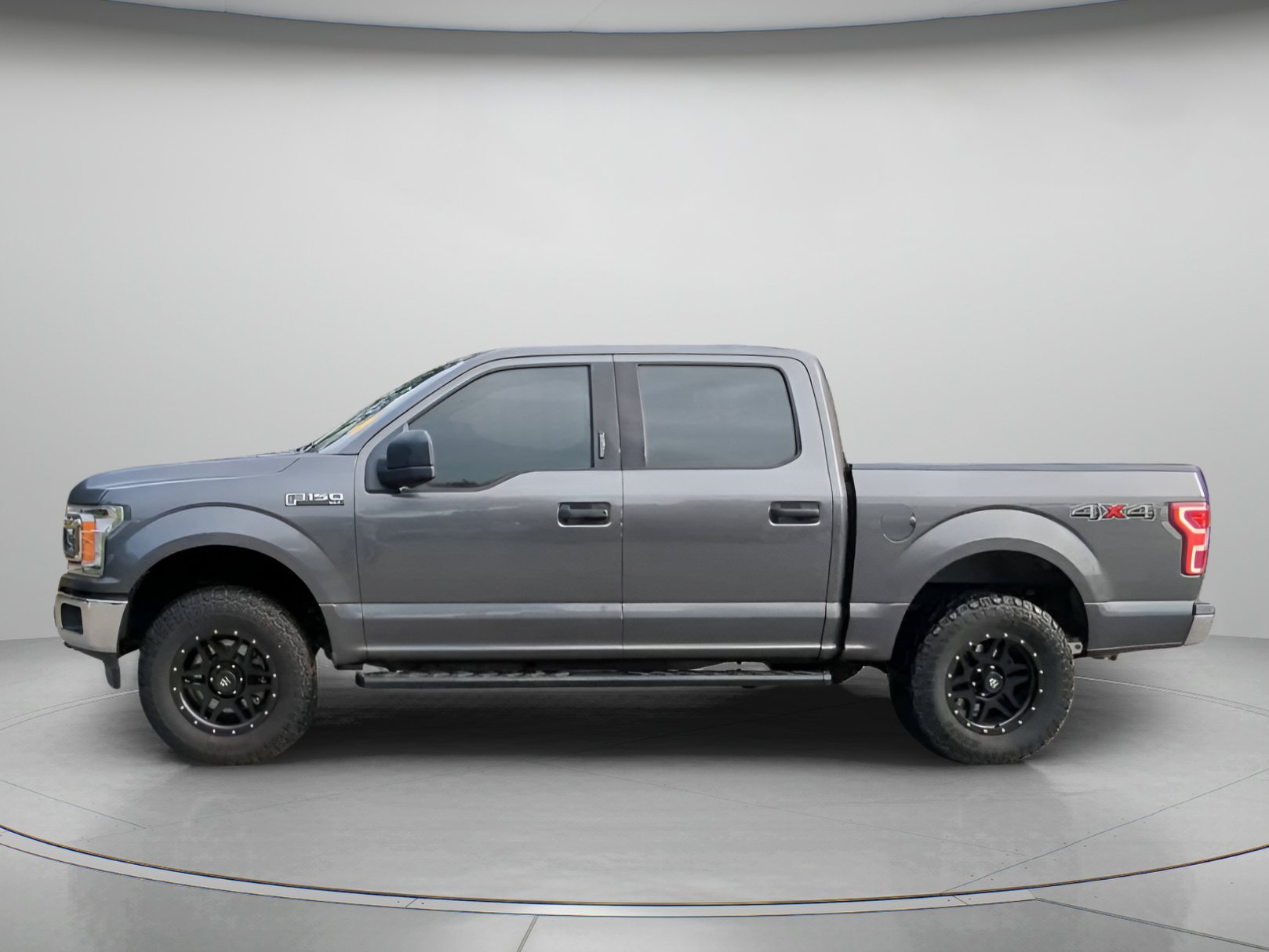 Used 2020 Ford F150 XLT w/ Equipment Group 301A Mid AWD/4WD image 16