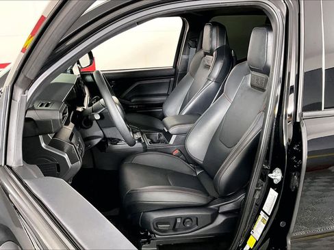 Used 2025 Toyota Tacoma TRD Pro image 8