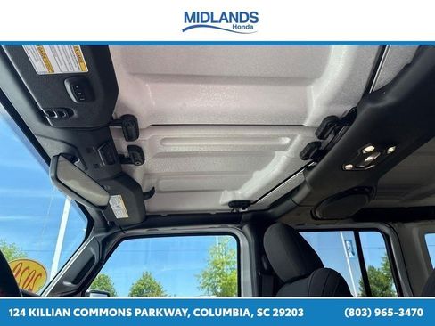 Used 2020 Jeep Wrangler Unlimited Rubicon AWD/4WD image 22