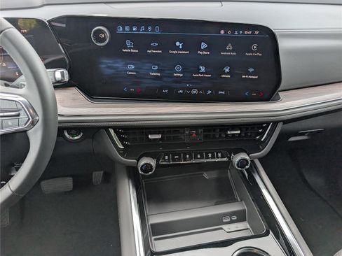 New 2026 Chevrolet Tahoe LS w/ LS Custom Edition AWD/4WD image 14