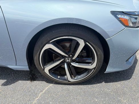Used 2021 Honda Accord Sport image 9