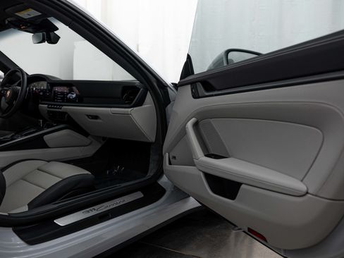 Certified 2025 Porsche 911 Carrera RWD image 13