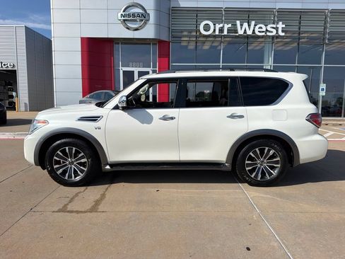 Used 2020 Nissan Armada SL w/ Premium Package RWD image 2