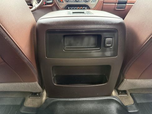 Used 2016 Chevrolet Silverado 3500 High Country w/ Duramax Plus Package image 35