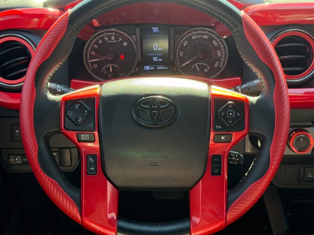 Used 2021 Toyota Tacoma TRD Off-Road AWD/4WD image 26