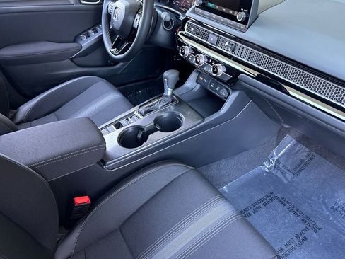 New 2025 Honda Civic Sport image 17