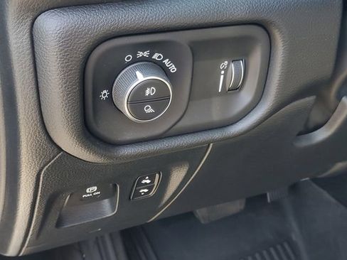 Used 2025 RAM 1500 Big Horn image 14