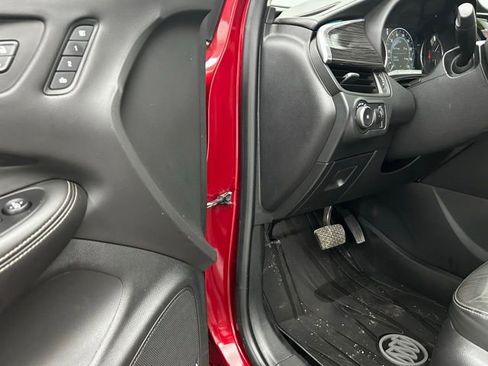 Used 2017 Buick Envision Premium image 30