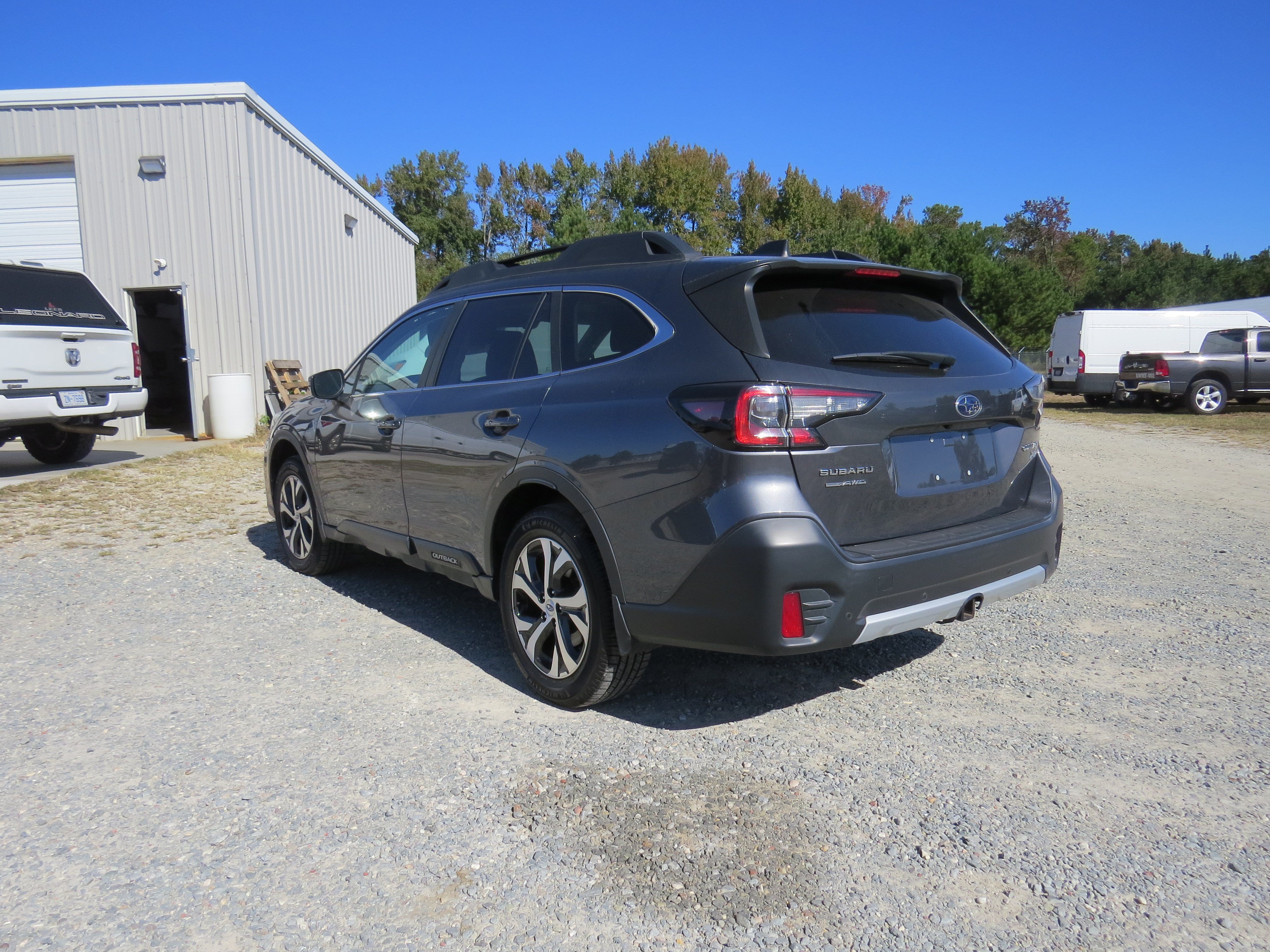 Used 2021 Subaru Outback Limited XT AWD/4WD image 5