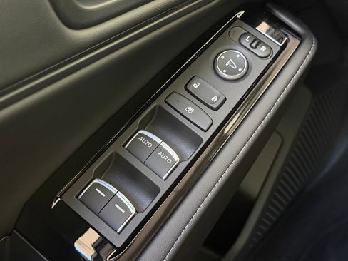 Used 2025 Honda Accord Touring image 22