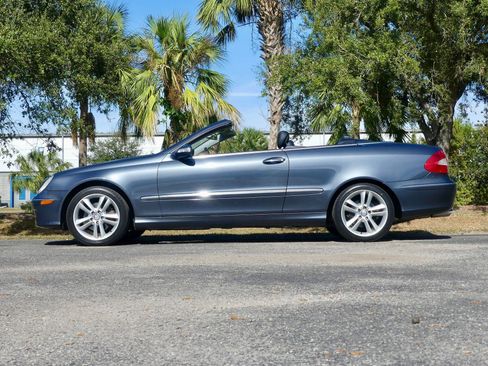 Used 2008 Mercedes-Benz CLK 350 Cabriolet image 16
