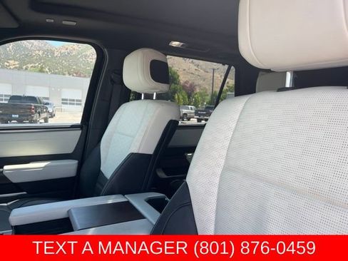 Used 2023 Toyota Sequoia Capstone AWD/4WD image 16