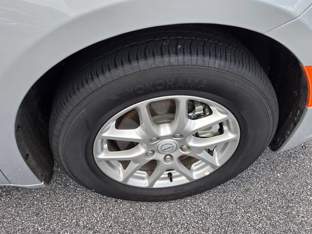 Used 2026 Chrysler Pacifica Select FWD image 11