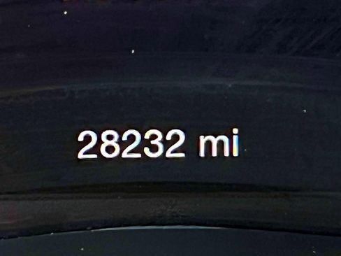 Certified 2022 Jeep Grand Cherokee Laredo E AWD/4WD image 25