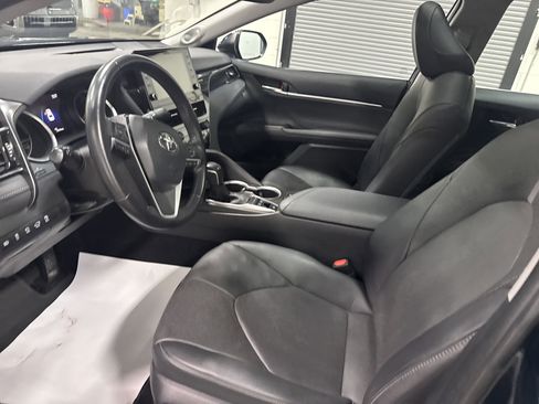 Used 2021 Toyota Camry XLE w/ Navigation Upgrade Package FWD image 14