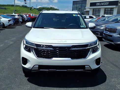 Certified 2026 Kia Seltos EX w/ EX Sunroof Package AWD/4WD image 4