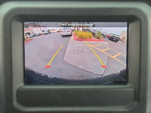 Used 2023 Jeep Wrangler Sport AWD/4WD image 11