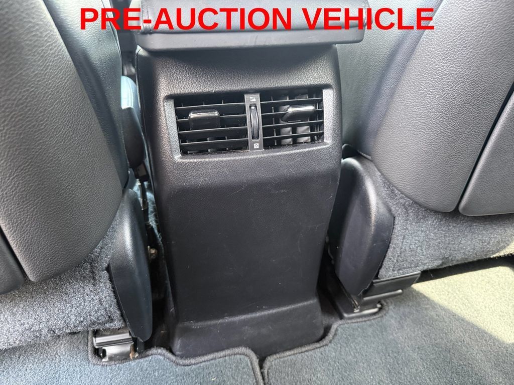 Used 2011 Lexus RX 350 2WD w/ Premium Pkg image 16