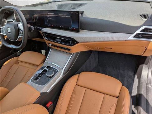 Used 2025 BMW 330i Sedan RWD image 23