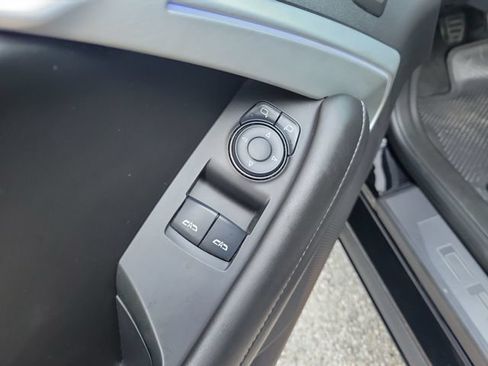Used 2017 Chevrolet Camaro SS RWD image 14