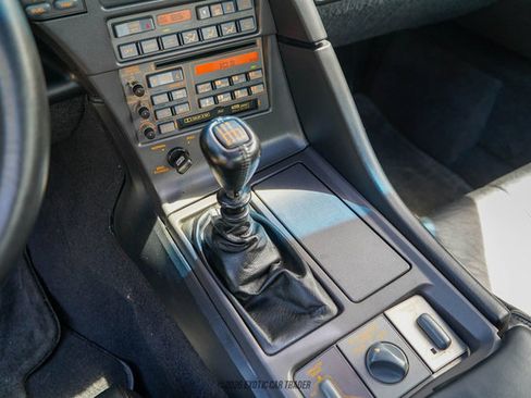 Used 1990 Chevrolet Corvette ZR-1 RWD image 45