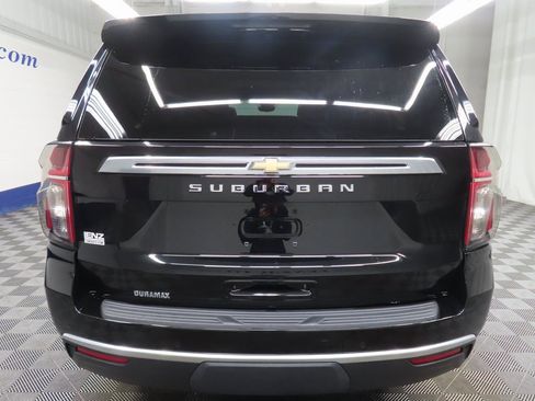 Used 2024 Chevrolet Suburban High Country image 41