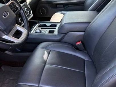 Used 2023 Ford Expedition XLT