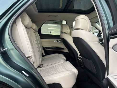 Used 2023 Genesis GV70 3.5T Sport w/ Sport Prestige Package image 22