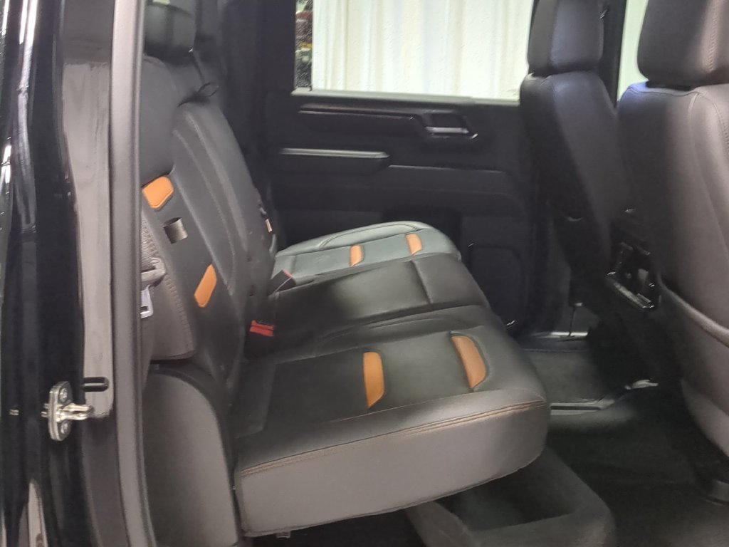 Used 2024 GMC Sierra 2500 AT4 w/ AT4 Premium Plus Package AWD/4WD image 24