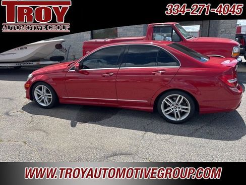 Used 2014 Mercedes-Benz C 250 Sedan image 4