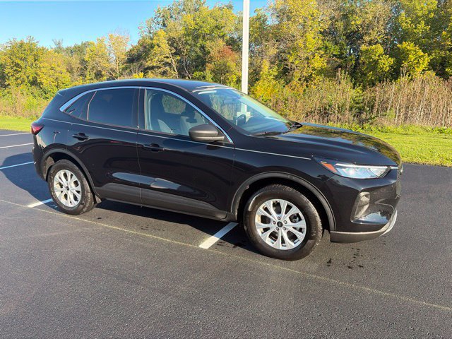 Used 2023 Ford Escape Active AWD/4WD image 8