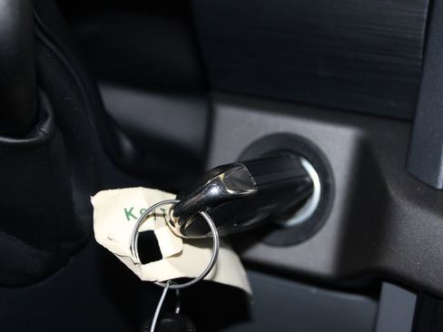 Used 2024 Ford F150 XLT w/ FX4 Off-Road Package image 42