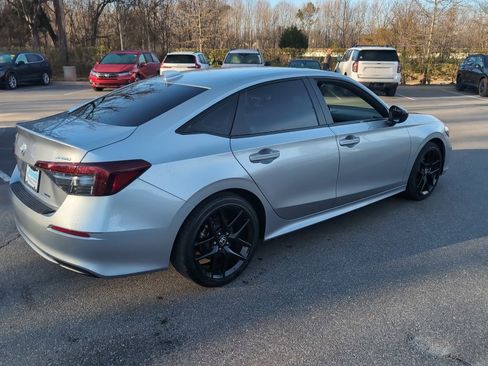 Used 2025 Honda Civic Sport image 7