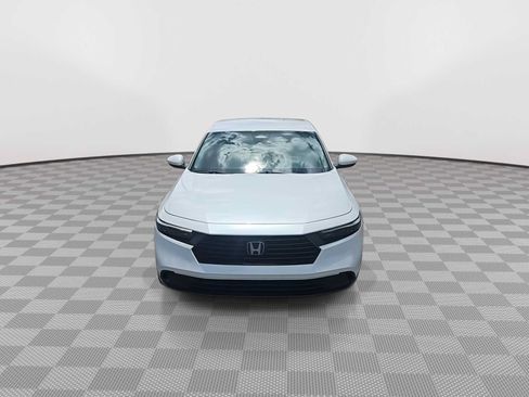 Certified 2023 Honda Accord LX image 3