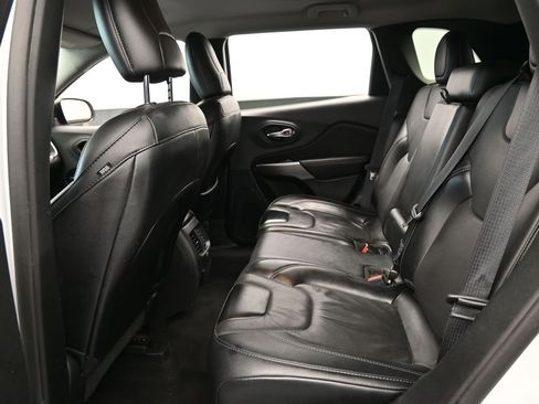 Used 2022 Jeep Cherokee Latitude Lux image 34