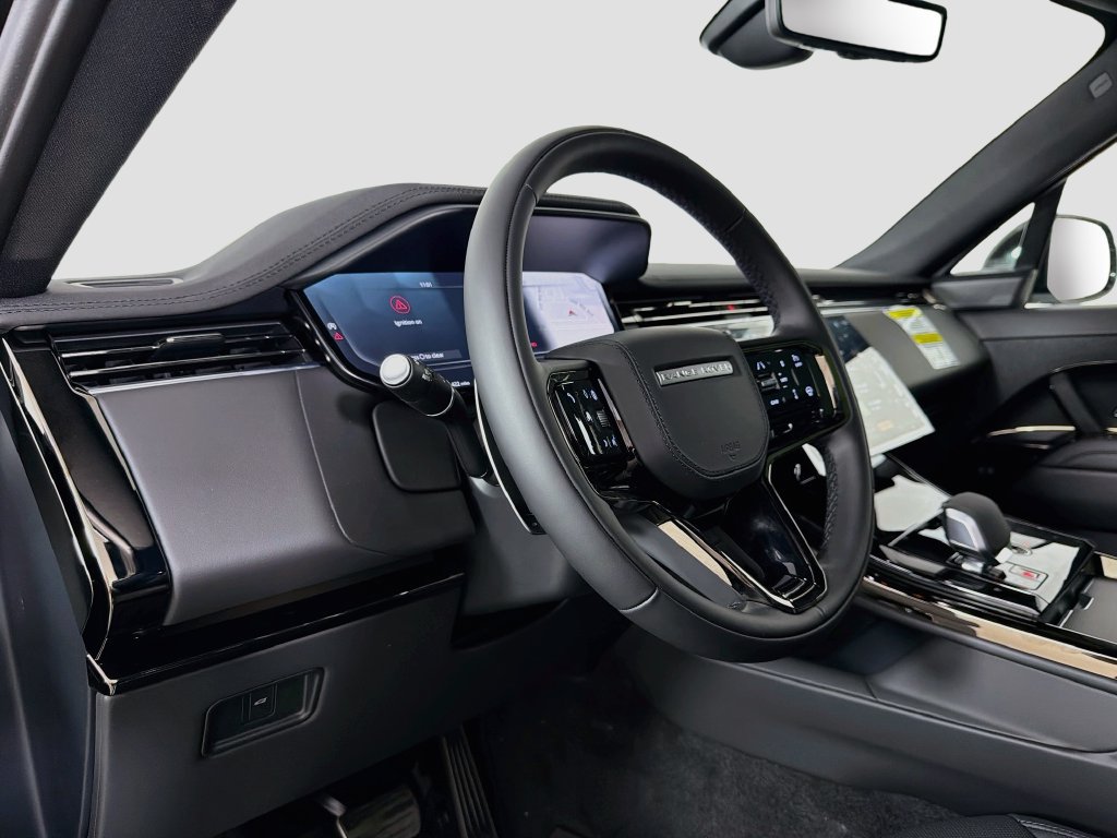 New 2027 Land Rover Range Rover Sport Dynamic SE AWD/4WD image 9