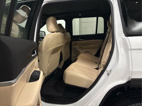 New 2026 Jeep Grand Cherokee Limited AWD/4WD image 26