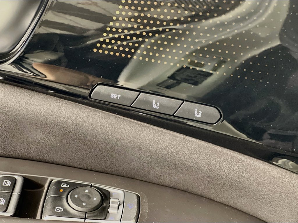 New 2027 Kia Carnival SX Prestige FWD image 19