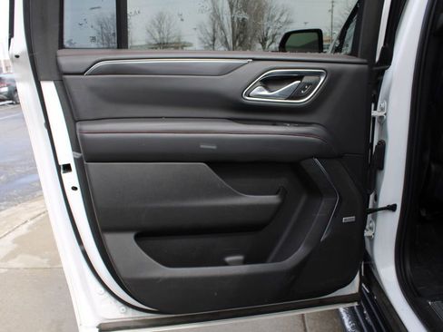 Used 2021 Chevrolet Suburban RST image 27