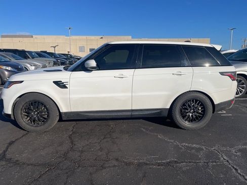 Used 2018 Land Rover Range Rover Sport HSE image 3