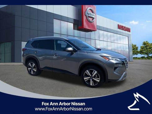 Certified 2024 Nissan Rogue SL AWD/4WD image 7
