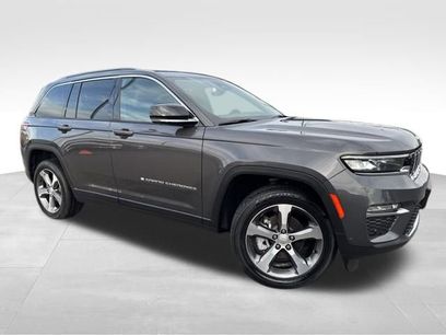 Used 2024 Jeep Grand Cherokee Limited w/ Luxury Tech Group II
