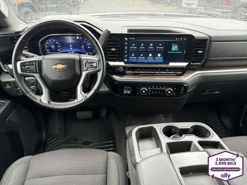 Used 2023 Chevrolet Silverado 1500 LT image 12