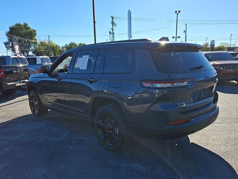 Certified 2025 Jeep Grand Cherokee L Altitude image 6