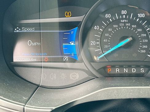 Used 2022 Ford Edge SEL w/ Sport Appearance Package AWD/4WD image 12